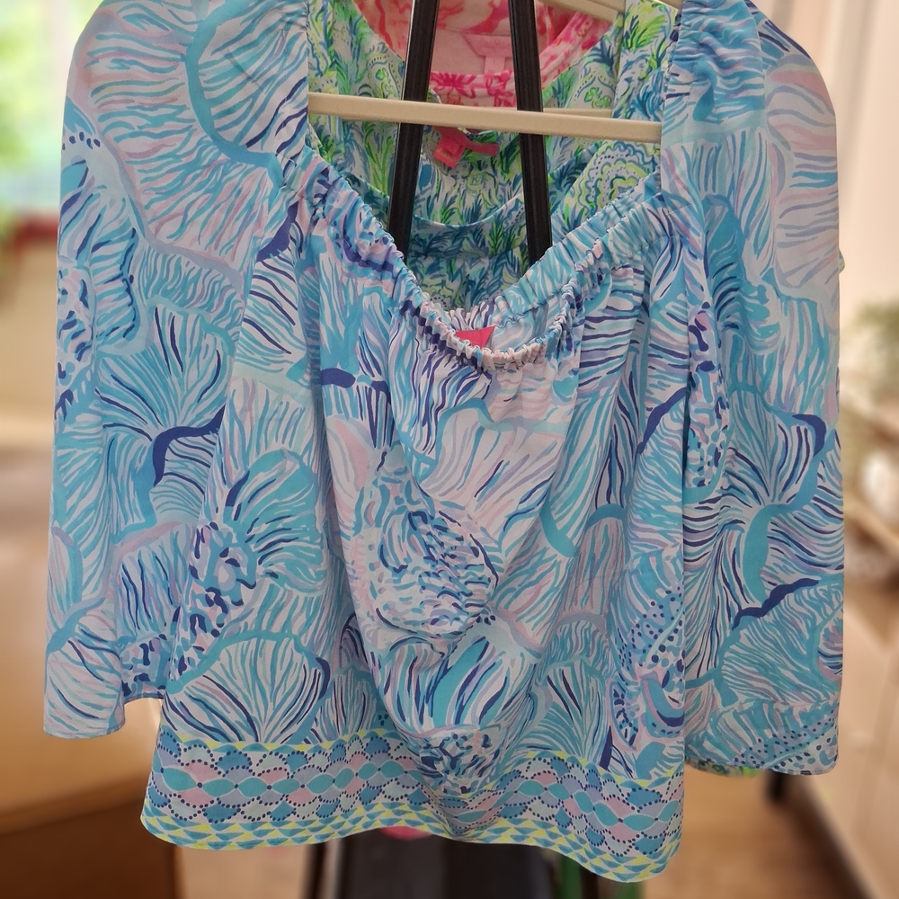 Lilly Pulitzer Blue and Pink Floral Women's Top